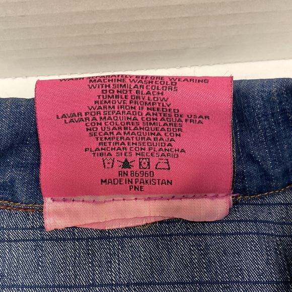 Carol’s Denims Jean Jacket - Picture 4 of 5